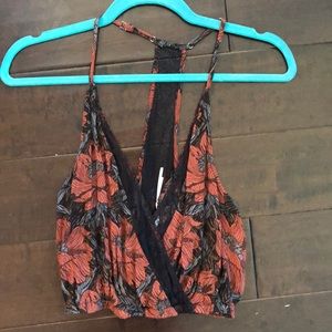 Low cut crop top with lace details